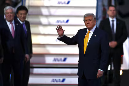Trump viaja a Corea del Sur tras visita a Japón