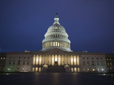 Décima votación del Senado falla: Gobierno de EE. UU. permanecerá cerrado al menos hasta el lunes