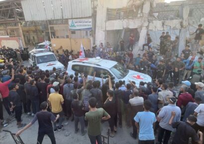 EE. UU. no sancionará a Hamás por demora en entrega de restos; Trump descarta intervención militar