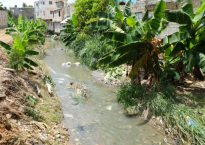 Abinader sobre saneamiento de cañadas: “Esto salva vidas”