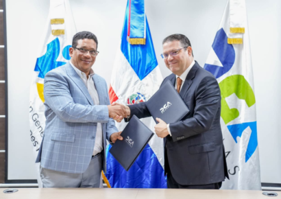 DGA y DGCP firman acuerdo que obliga a proveedores del Estado a presentar certificación de pagos al día