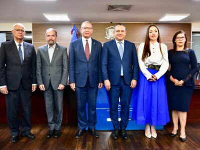 JCE rediseña cédula e incorpora símbolos patrios e imagen de Juan Pablo Duarte