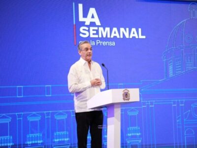 Abinader evita opinar sobre ausencia de Sheinbaum en la Cumbre, pero reafirma compromiso con diálogo y democracia