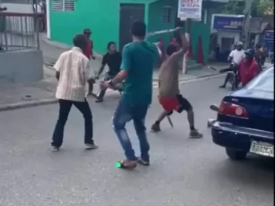 Riña entre hermanos alarma a Cabarete: “Se enfrentaron con machetes y piedras”