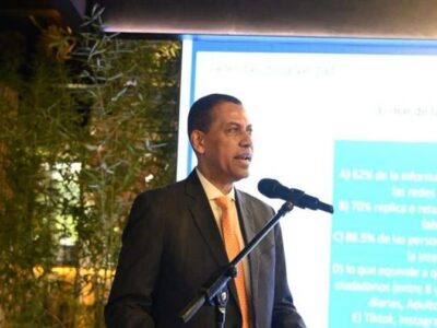 Indotel alerta sobre desinformación digital y propone reforma legal para enfrentarla