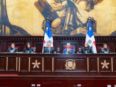 Proyecto de ley en RD propone indultar médicos que practiquen abortos a niñas víctimas de violación o incesto