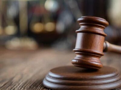 Condenan a 10 años de cárcel a profesor que abusó de 13 estudiantes en Santiago