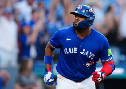 Azulejos arrollan a Yankees con HR de Vlady y ponen la serie a un triunfo de la SCLA