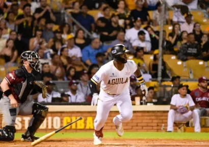 Águilas vencen 4-3 a los Gigantes en el Estadio Cibao