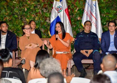 Faride Raful impulsa soluciones para fortalecer la convivencia y el bienestar social en Santiago