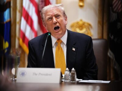 Trump promete bono de 2.000 dólares a la mayoría de estadounidenses gracias a los aranceles