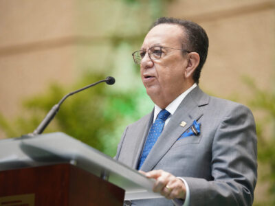 Dominicanos con productos financieros suben a 65 % en 2024, según Valdez Albizu