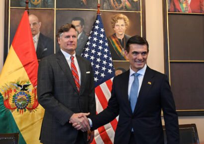 EE.UU. restablece relaciones diplomáticas con Bolivia tras 17 años interrumpidas