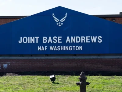 Incidente en Base Andrews: varias personas afectadas por paquete sospechoso