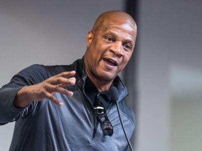 Trump concede perdón presidencial a Darryl Strawberry y cierra capítulo judicial de los años 90