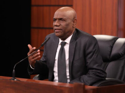 Juez José Alejandro Vargas aclara alcance de sentencia del Tribunal Constitucional sobre disciplina policial y militar