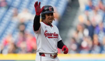 José Ramírez gana su sexto Bate de Plata y se consolida entre los mejores tercera base de la historia