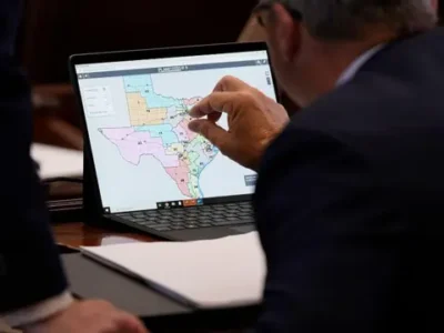 Juez federal bloquea nuevo mapa electoral en Texas por discriminación racial