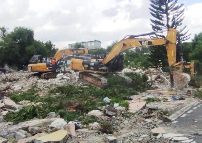 Denuncian desalojos violentos en barrio Cuba de Arroyo Hondo II