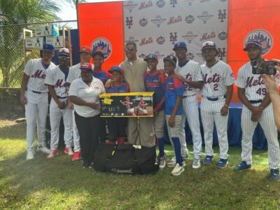 Un día para soñar: Juan Soto y los Mets llevan esperanza y utilería deportiva a más de 40 ligas en RD