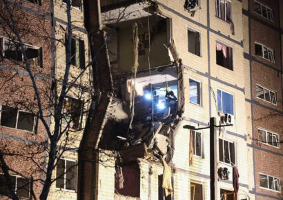 Ataques rusos dejan al menos seis muertos y severos daños en múltiples regiones de Ucrania