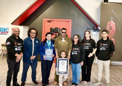 Alofoke Media Group logra Récord Guinness por transmisión en vivo más larga del mundo