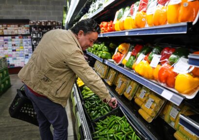 Juez federal ordena a Trump financiar completo el SNAP para evitar “daños irreparables”