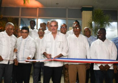Abinader inaugura viviendas, polideportivo y destacamento en SDE este sábado