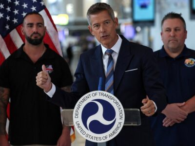 El secretario de Transporte de EE.UU. advierte que el tráfico aéreo podría “reducirse a un goteo” por el cierre del gobierno