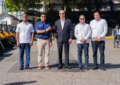Abinader y Fellito Suberví lanzan el “Plan de Zona” para modernizar el servicio de agua en el Gran Santo Domingo