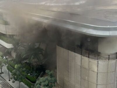 Bomberos sofocan incendio en plaza Paseo del Prado, Ensanche Naco