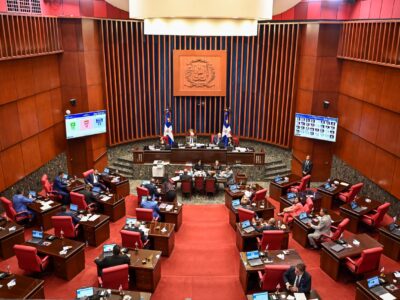 Senado conforma comisión especial para estudiar observaciones del Ejecutivo sobre ley de residuos sólidos