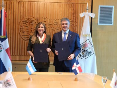 Carolina Mejía y Jorge Macri firman convenio de cooperación entre Santo Domingo y Buenos Aires