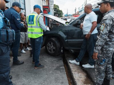 Alcaldía del DN realiza amplio operativo de aseo y recuperación de espacios en los ensanches La Fe y Kennedy