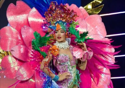 Jennifer Ventura deslumbra en Miss Universo 2025 con traje típico inspirado en la rosa de Bayahíbe y elegante traje de gala