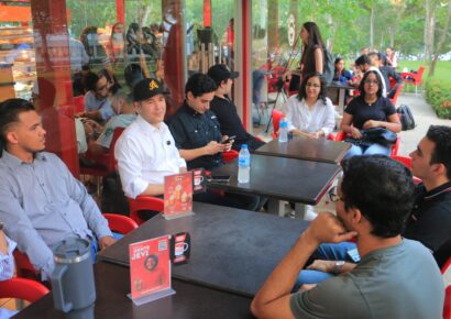 Johnny Pujols llama a repensar el gasto público y priorizar la inversión en infraestructura