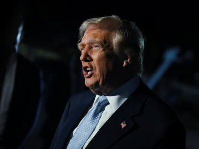 Trump abre la puerta a un diálogo con Maduro en plena ofensiva militar y legal de EE.UU.