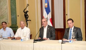 Abinader garantiza abastecimiento y estabilidad de precios para las festividades navideñas