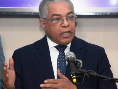 Gasto del Gobierno del PRM impide una reforma fiscal sostenible