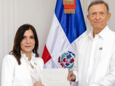 Canciller Álvarez recibe las Copias de las Cartas Credenciales de la nueva embajadora de Estados Unidos en RD