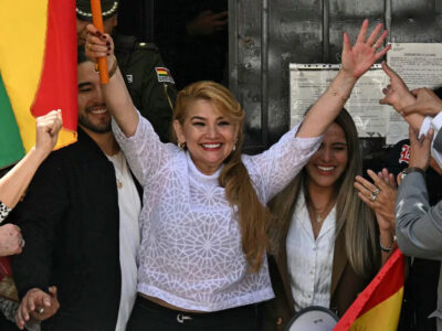 Expresidenta interina de Bolivia queda libre tras casi cinco años de prisión por la crisis de 2019