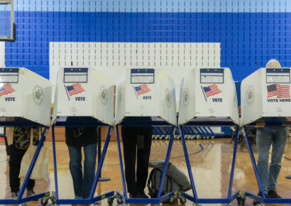 Nueva York registra participación histórica en elección municipal; Mamdani lidera contienda