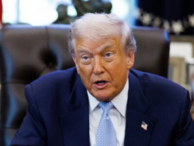 Trump cambia de rumbo respecto a los archivos de Epstein