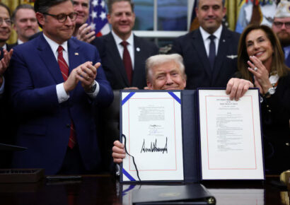 Trump pone fin al cierre gubernamental más largo de la historia de EEUU