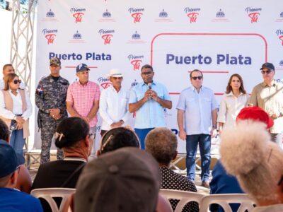 Gobierno realiza jornada “Primero Tú” en Villa Isabela