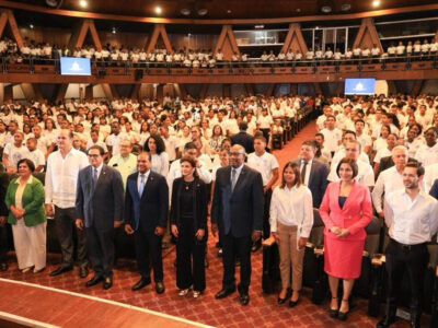Vicepresidenta Raquel Peña anuncia plan para llevar la inteligencia artificial a estudiantes y emprendedores