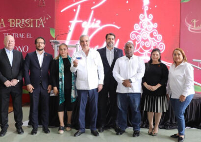 Presidente Abinader lanza Bono Navideño 2025 para 2.6 millones de dominicanos