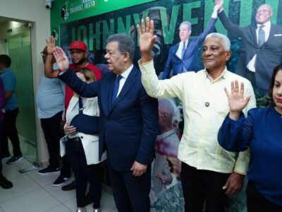 Otro dirigente del PRM pasa a la FP: se suma Pedro Alejandro Aguirre, exdiputado por 4 períodos y 3 veces alcalde