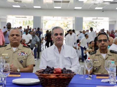 Gobierno anuncia entrega de RD$600 millones en “sueldo por año” a militares retirados