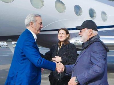 Abinader inicia visita a EE.UU. para fortalecer rol de RD en la cadena global de semiconductores